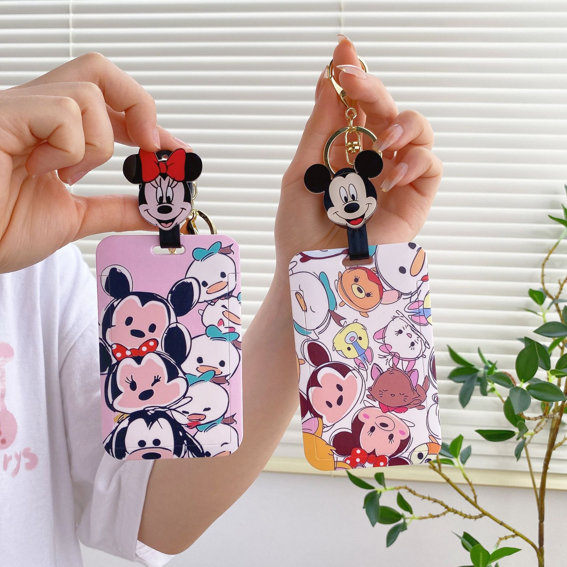 Cartoon Mickey Mouse Keychain  - đánh giá và giá Reel Cover